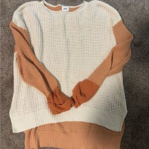 BKE Cream and Rust Two-Tone Waffle Knit Crewneck Sweater